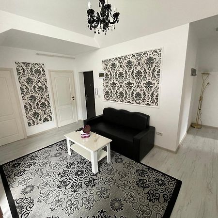 Sara Apartament Lugoj Exterior foto